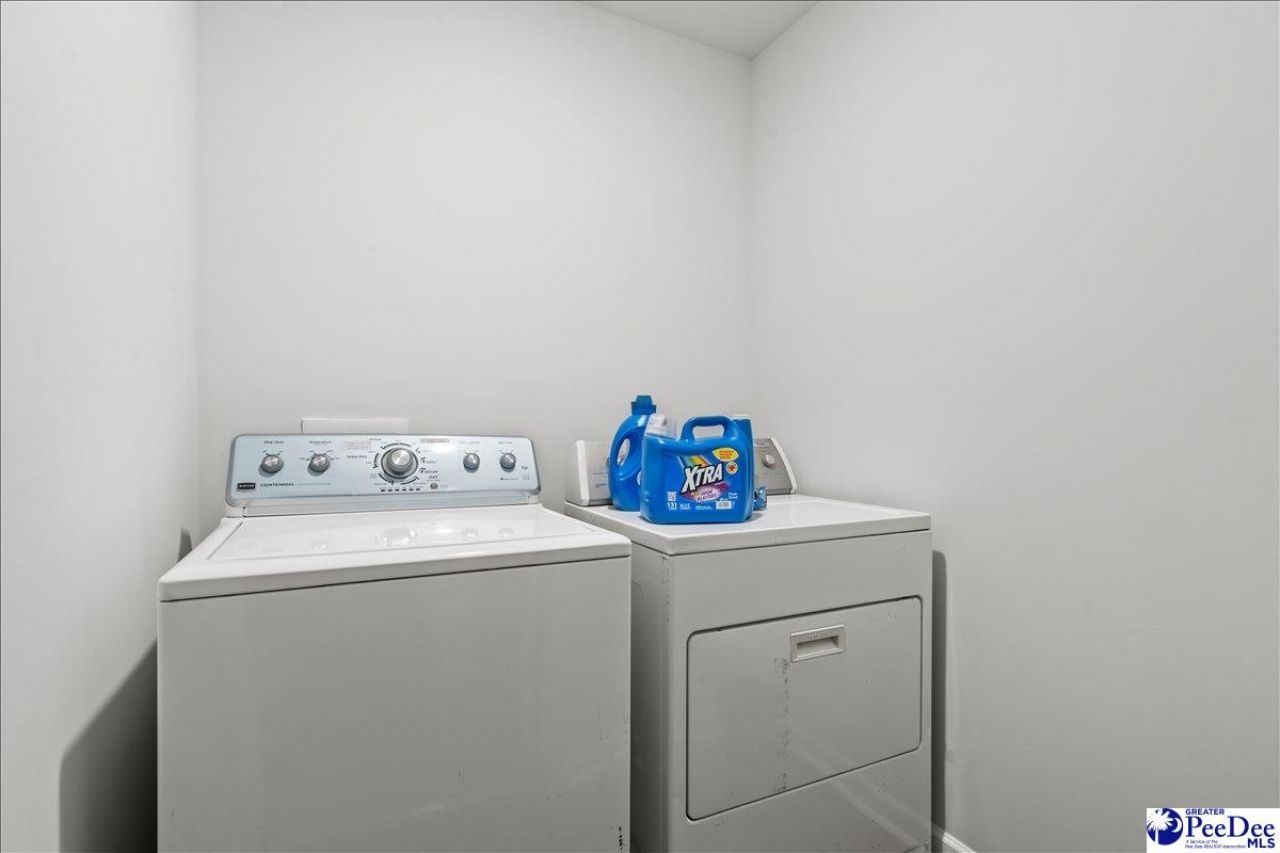 1085 Birdie Court Photo 17