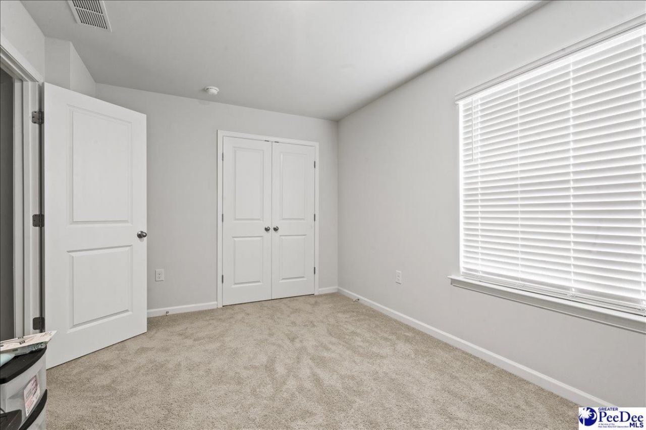 1085 Birdie Court Photo 18