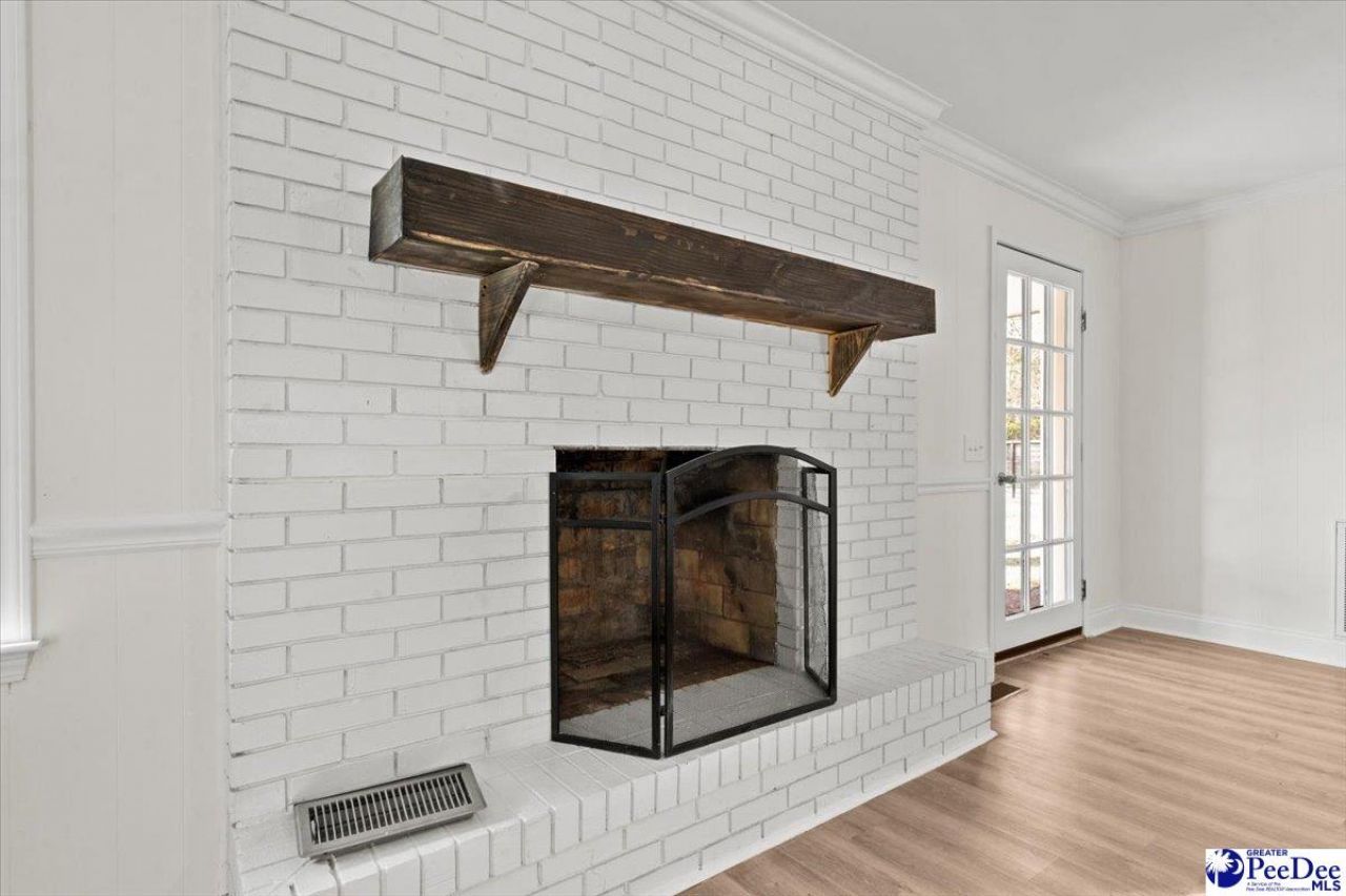 507 Arbor Dr Photo 12