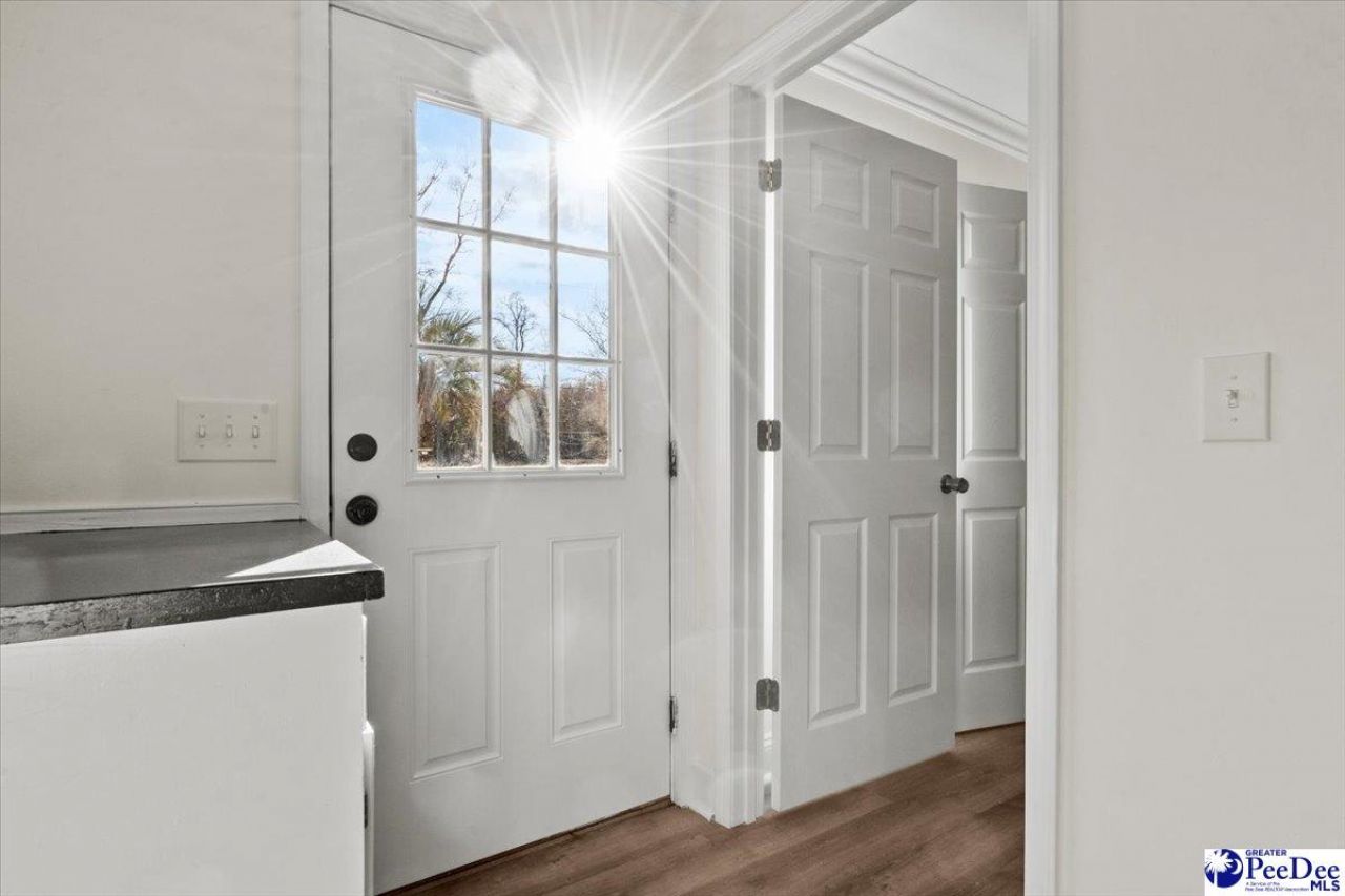 507 Arbor Dr Photo 15