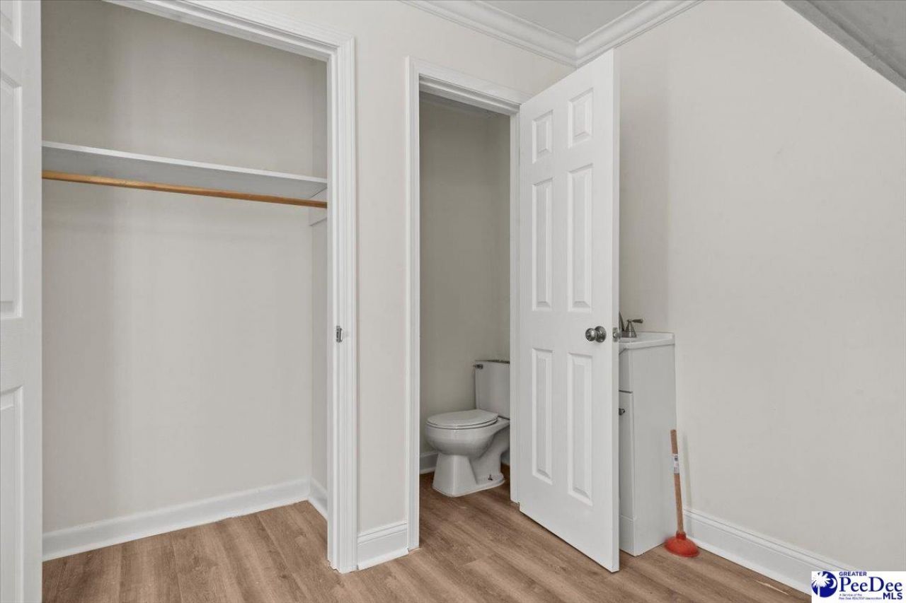 507 Arbor Dr Photo 17