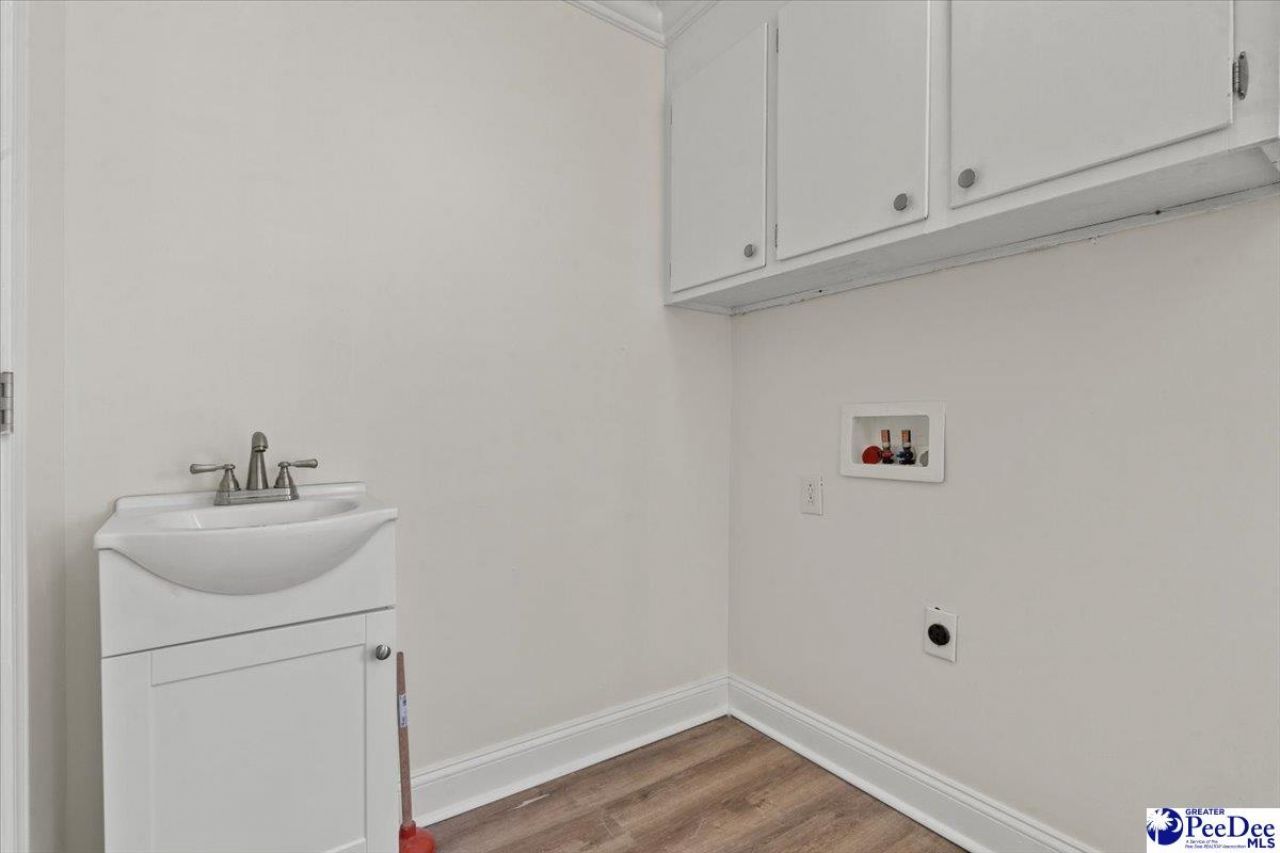 507 Arbor Dr Photo 18