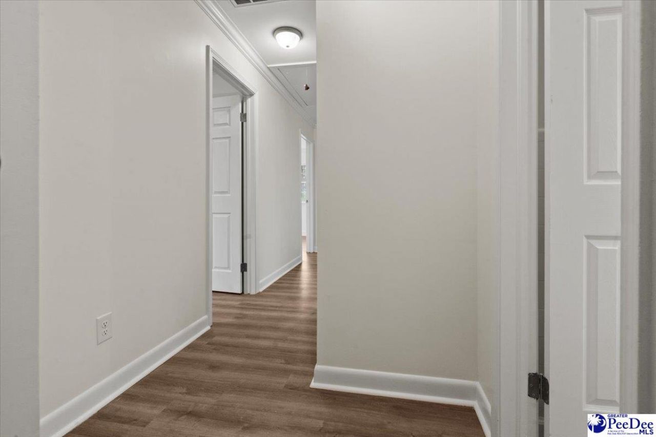 507 Arbor Dr Photo 33