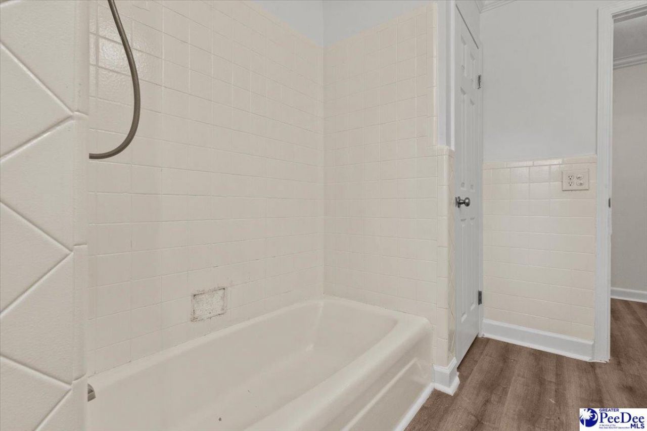 507 Arbor Dr Photo 38