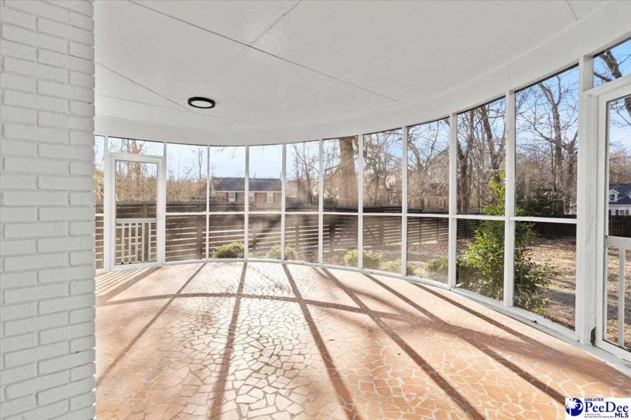 507 Arbor Dr Photo 50