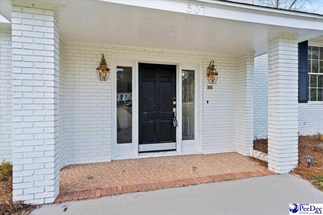 507 Arbor Dr Photo 7