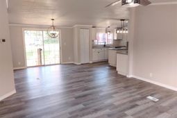 2797 Leola Hill Drive photo 4