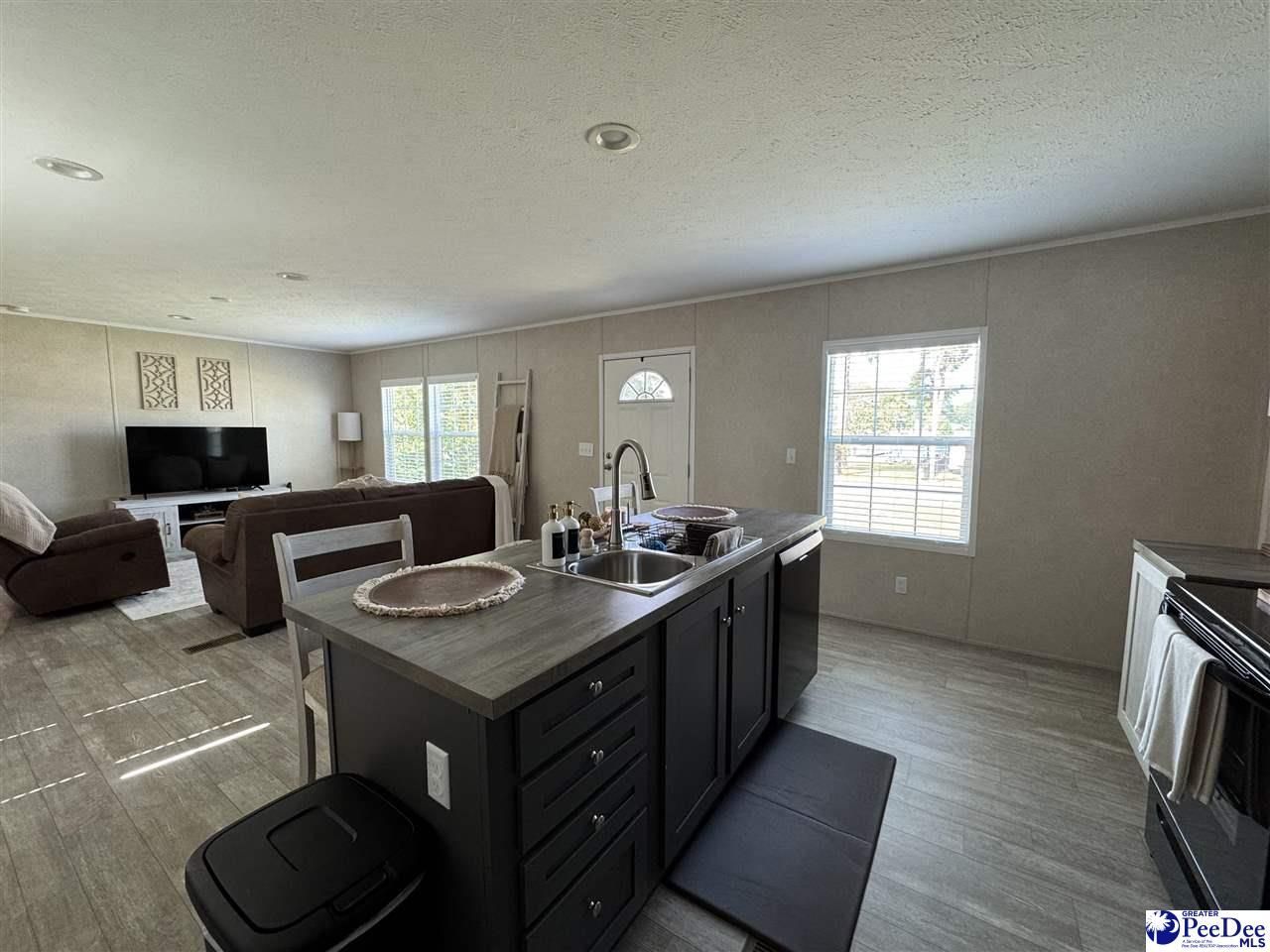 1406 Hobbs Drive Photo 10