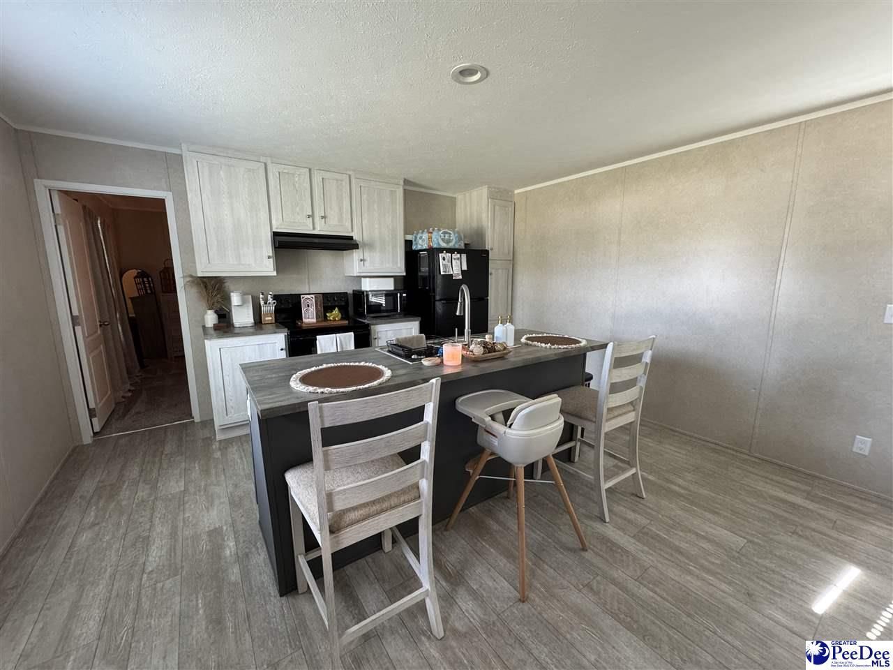 1406 Hobbs Drive Photo 7