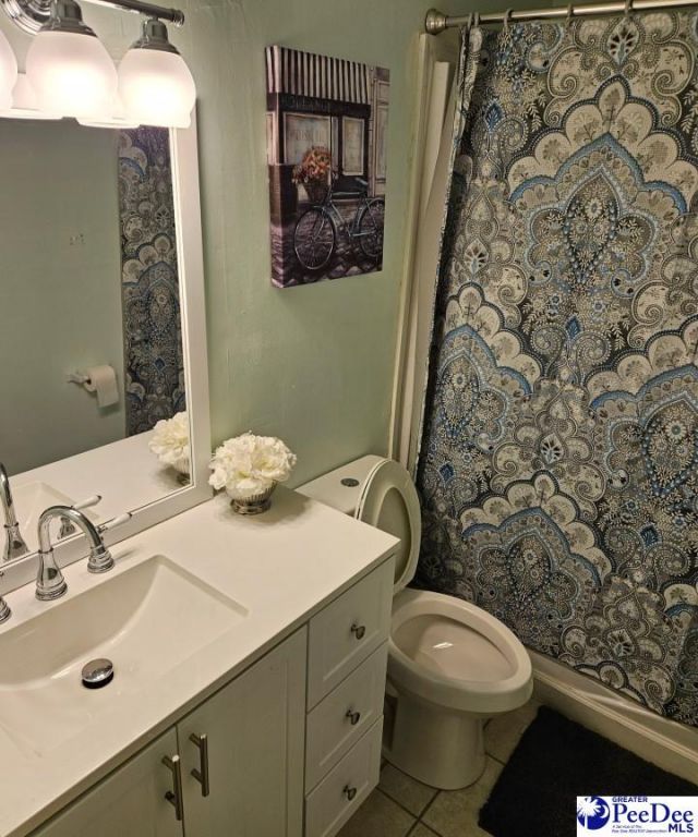 2000 Greens Blvd 20d Photo 17