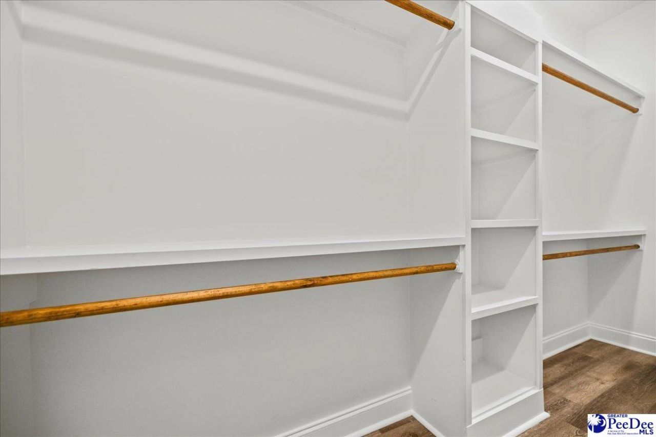 89 Kings Rd Photo 33