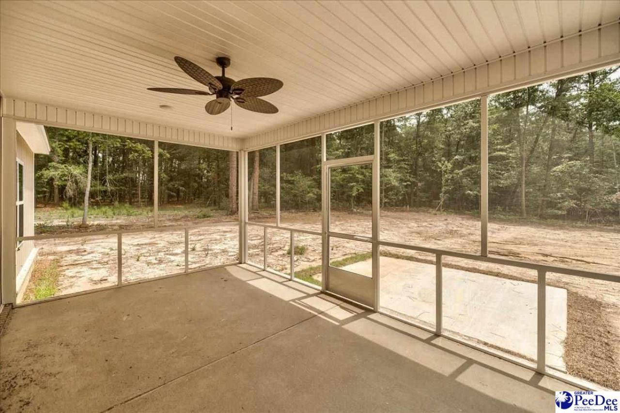 89 Kings Rd Photo 42