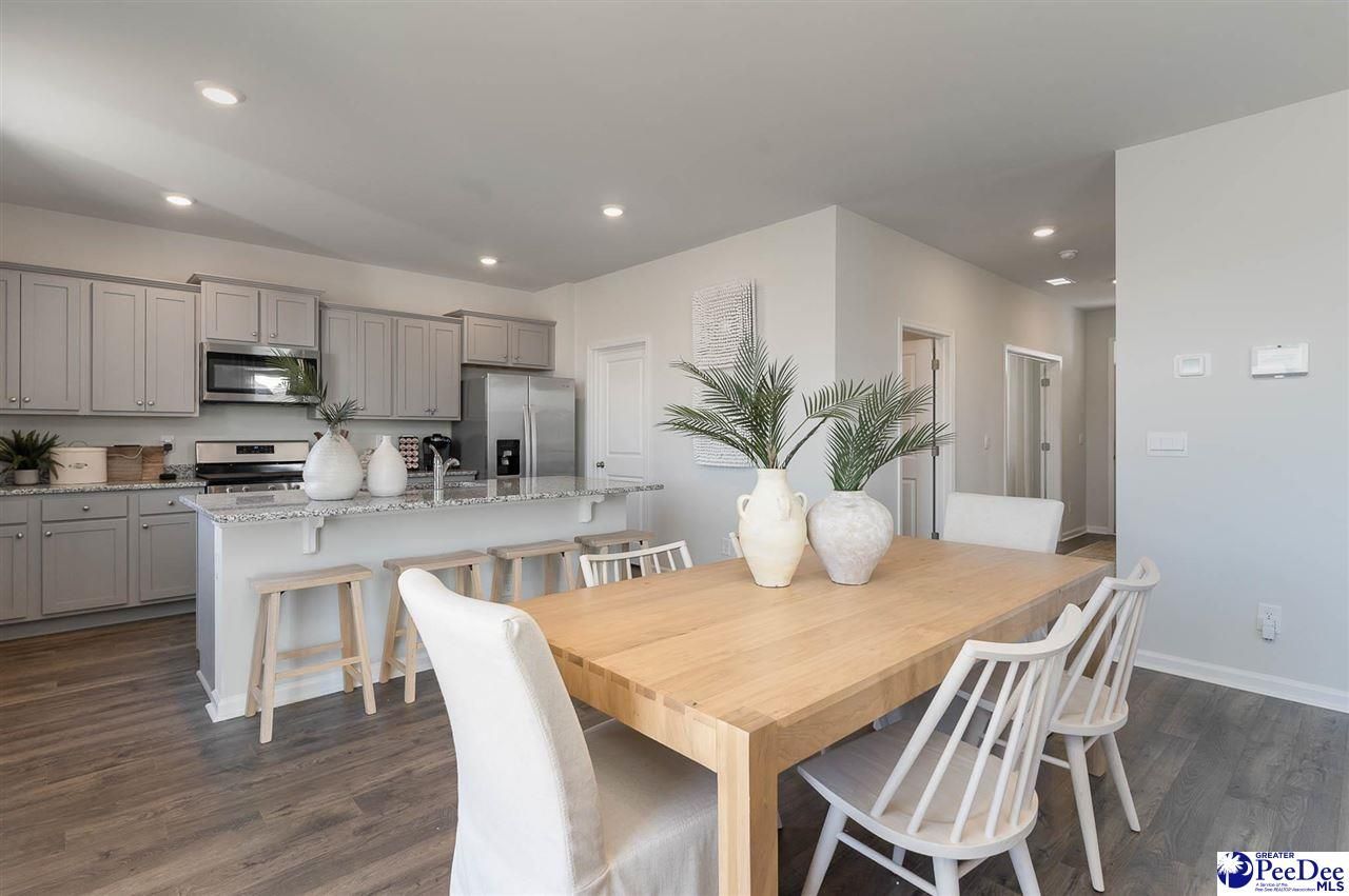 579 Strawberry Field Way Photo 12