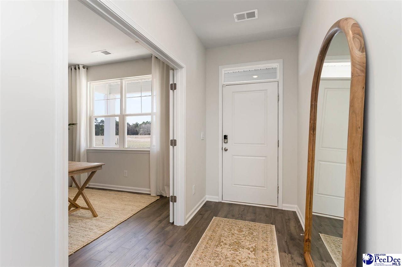 579 Strawberry Field Way Photo 3