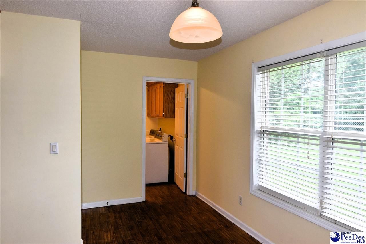 2498 Pipkin Road Photo 8