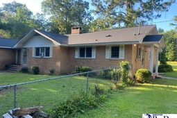 3189 Edwards Dr photo 4