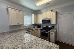 1504 Riverport Dr photo 4