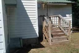 1404 Harlees Bridge Road photo 4