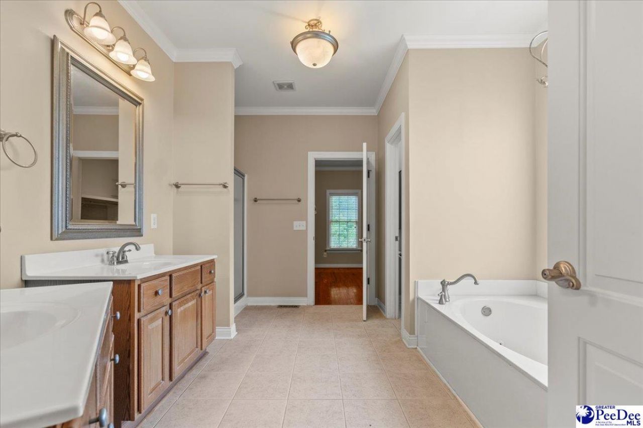 2028 Damon Dr Photo 22