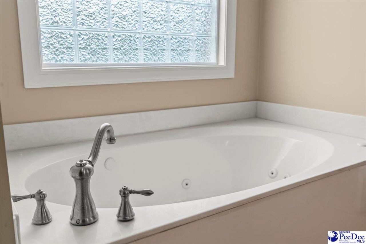 2028 Damon Dr Photo 23