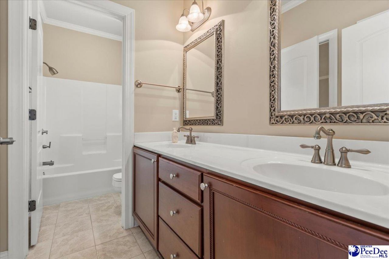 2028 Damon Dr Photo 32