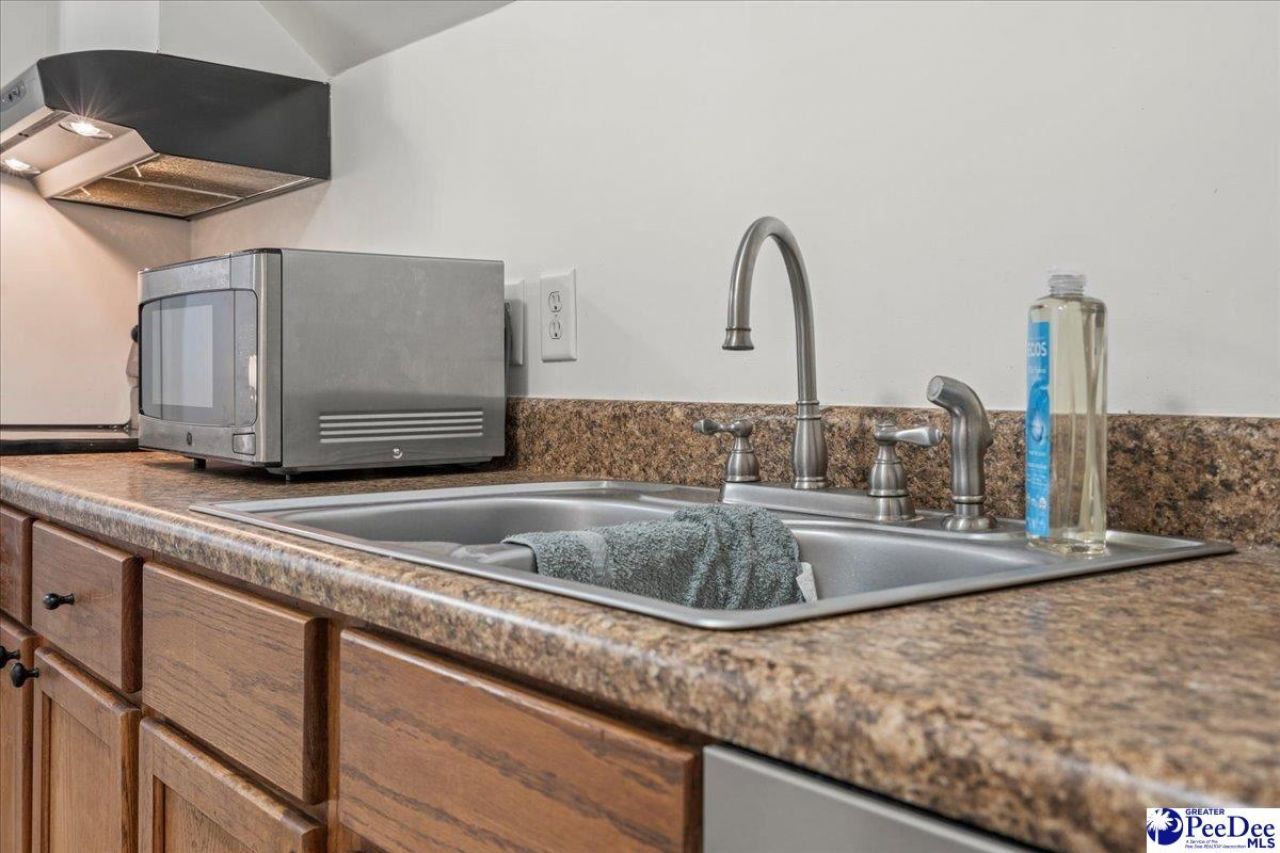 2028 Damon Dr Photo 45