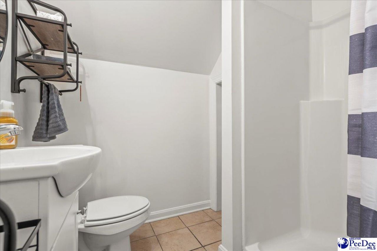 2028 Damon Dr Photo 51