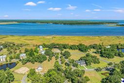 3680 S Island Rd photo 4