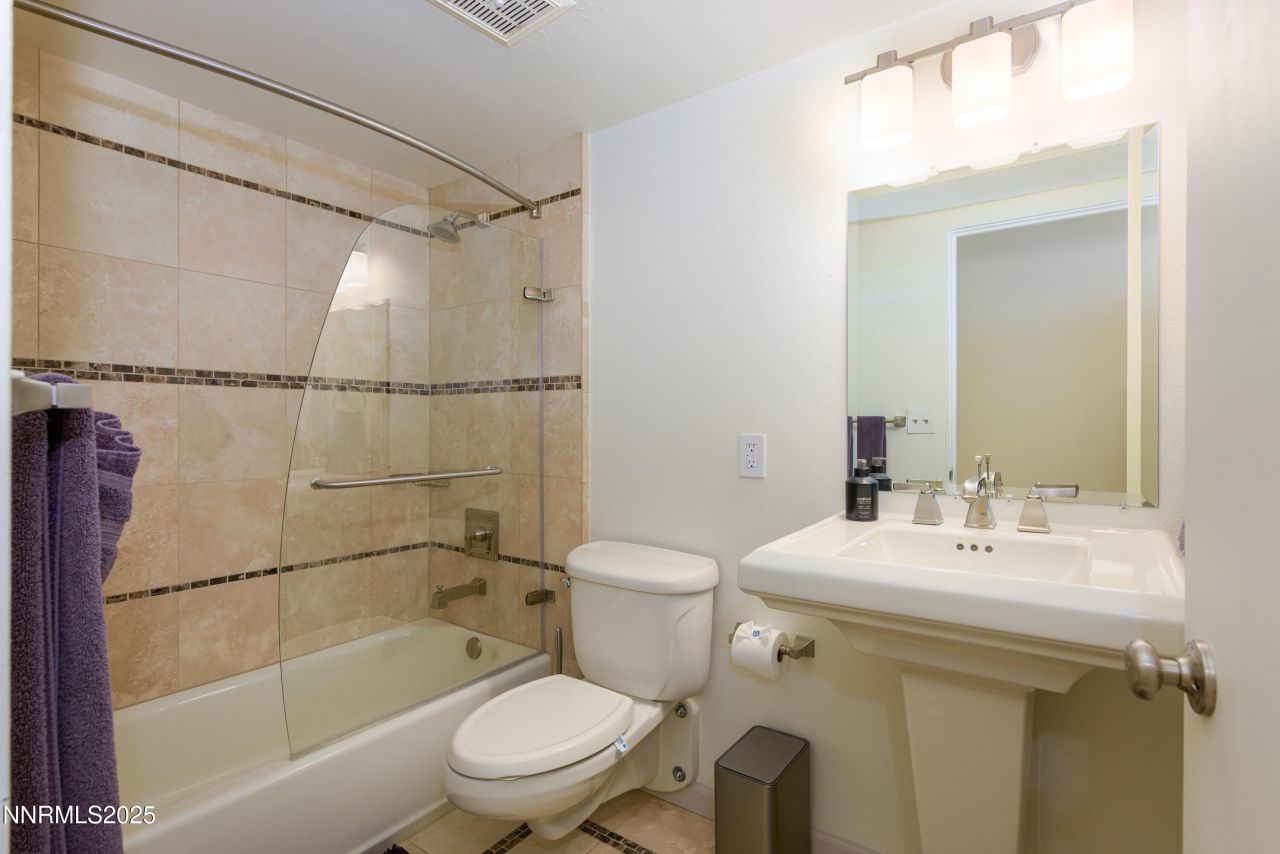 280 Island Avenue, Unit APT 1602, Reno, NV 89501 Photo