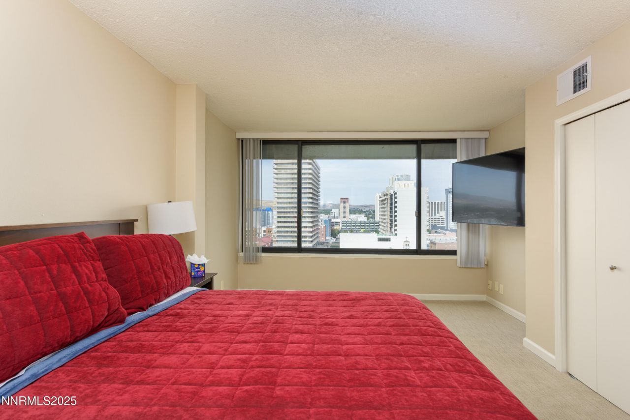 280 Island Avenue, Unit APT 1602, Reno, NV 89501 Photo