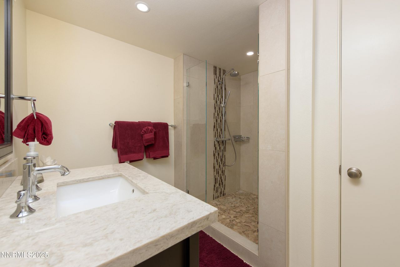 280 Island Avenue, Unit APT 1602, Reno, NV 89501 Photo