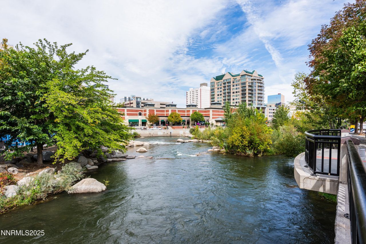 280 Island Avenue, Unit APT 1602, Reno, NV 89501 Photo