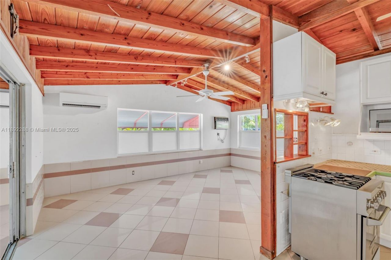 140 25 Gardenia St, Plantation Key, FL 33070 Photo