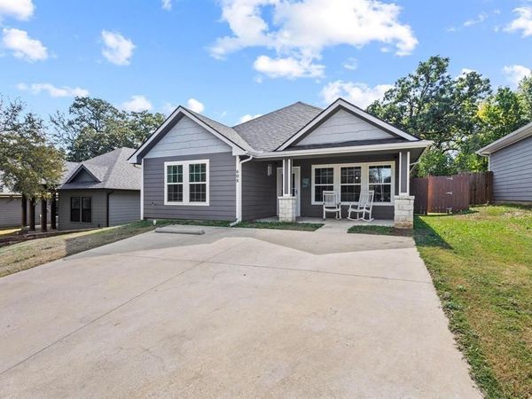 608 E Shepherd Street, Denison, TX 75021