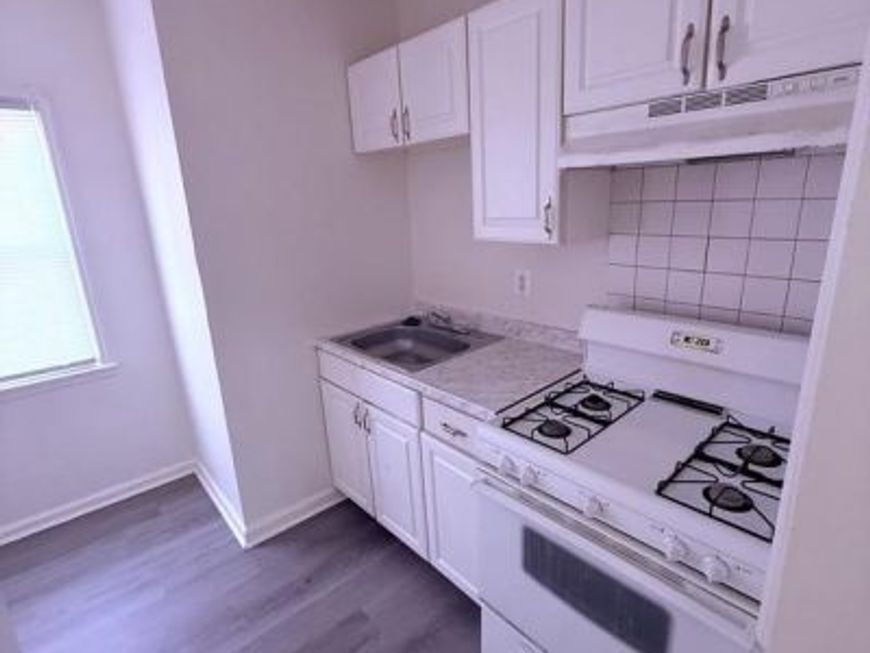 520 Baltic Avenue, Unit B, Brooklyn, MD 21225 Main Photo