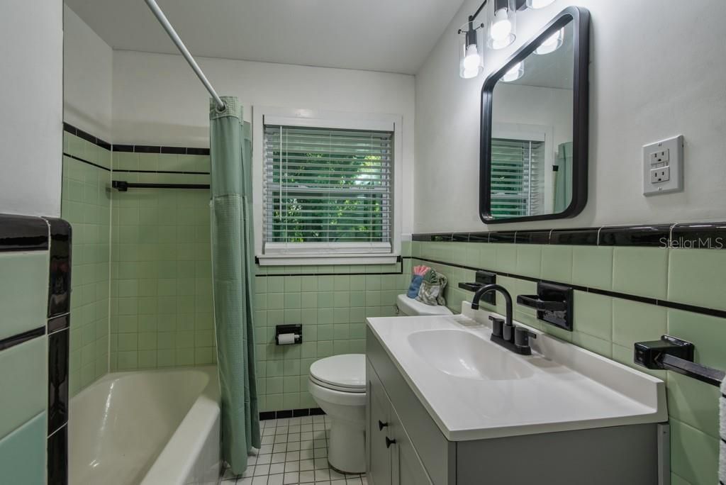 1173 Myrtle Street, Sarasota, FL 34234 Photo