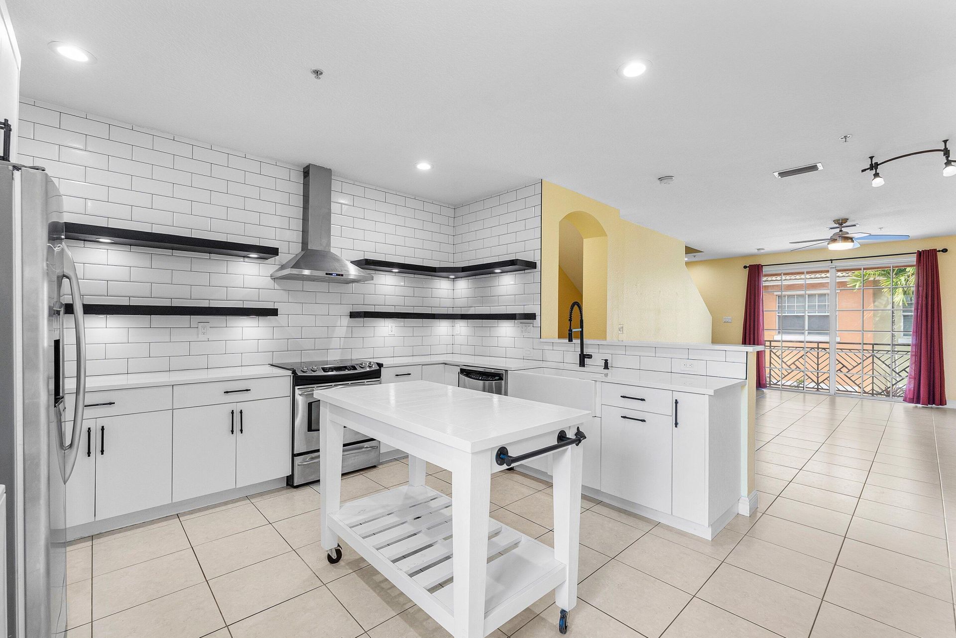 219 N L Street, Unit 107, Lake Worth Beach, FL 33460 Photo