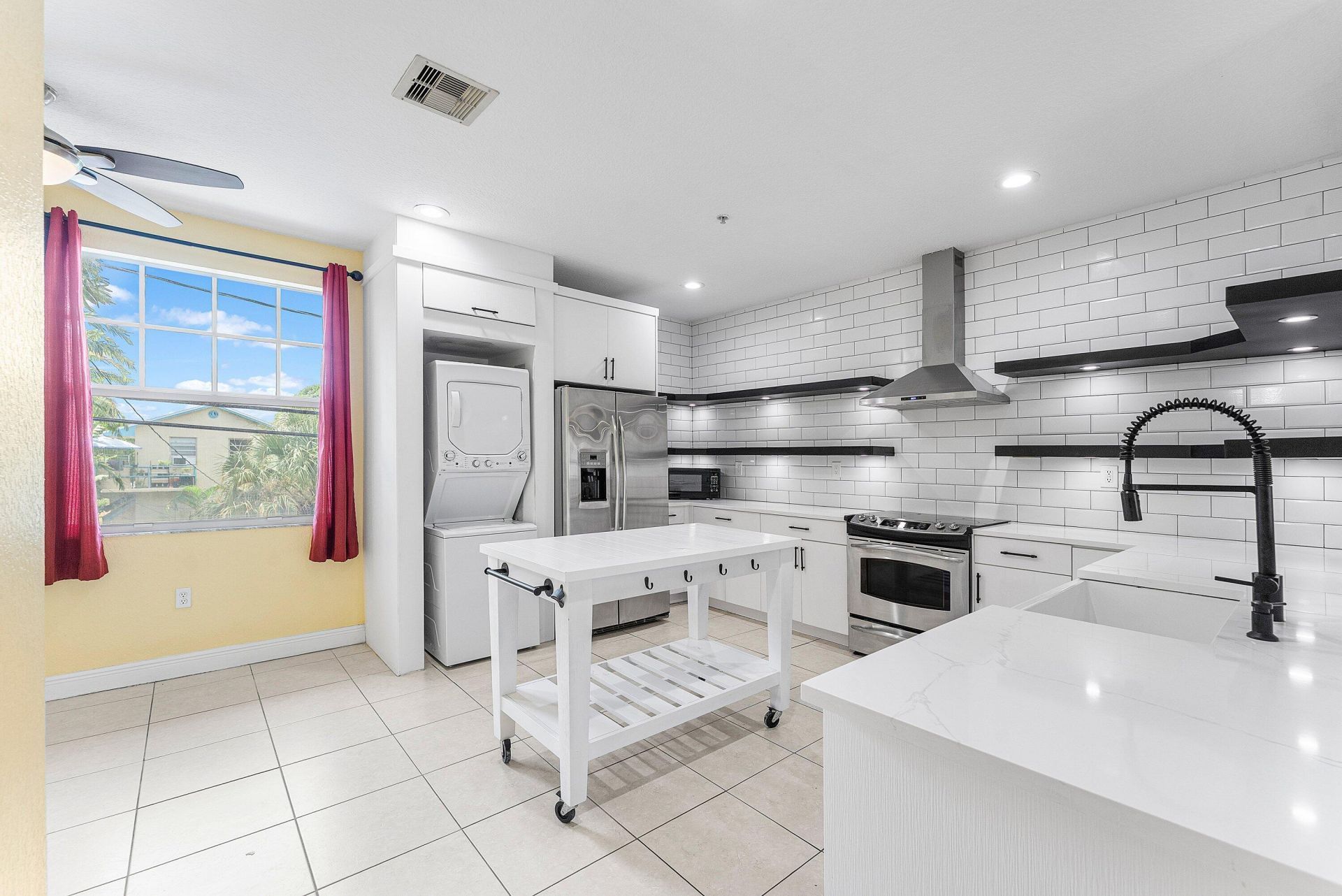 219 N L Street, Unit 107, Lake Worth Beach, FL 33460 Photo