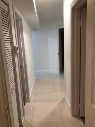 5273 NE 17th Ave, Pompano Beach, FL 33064 Photo