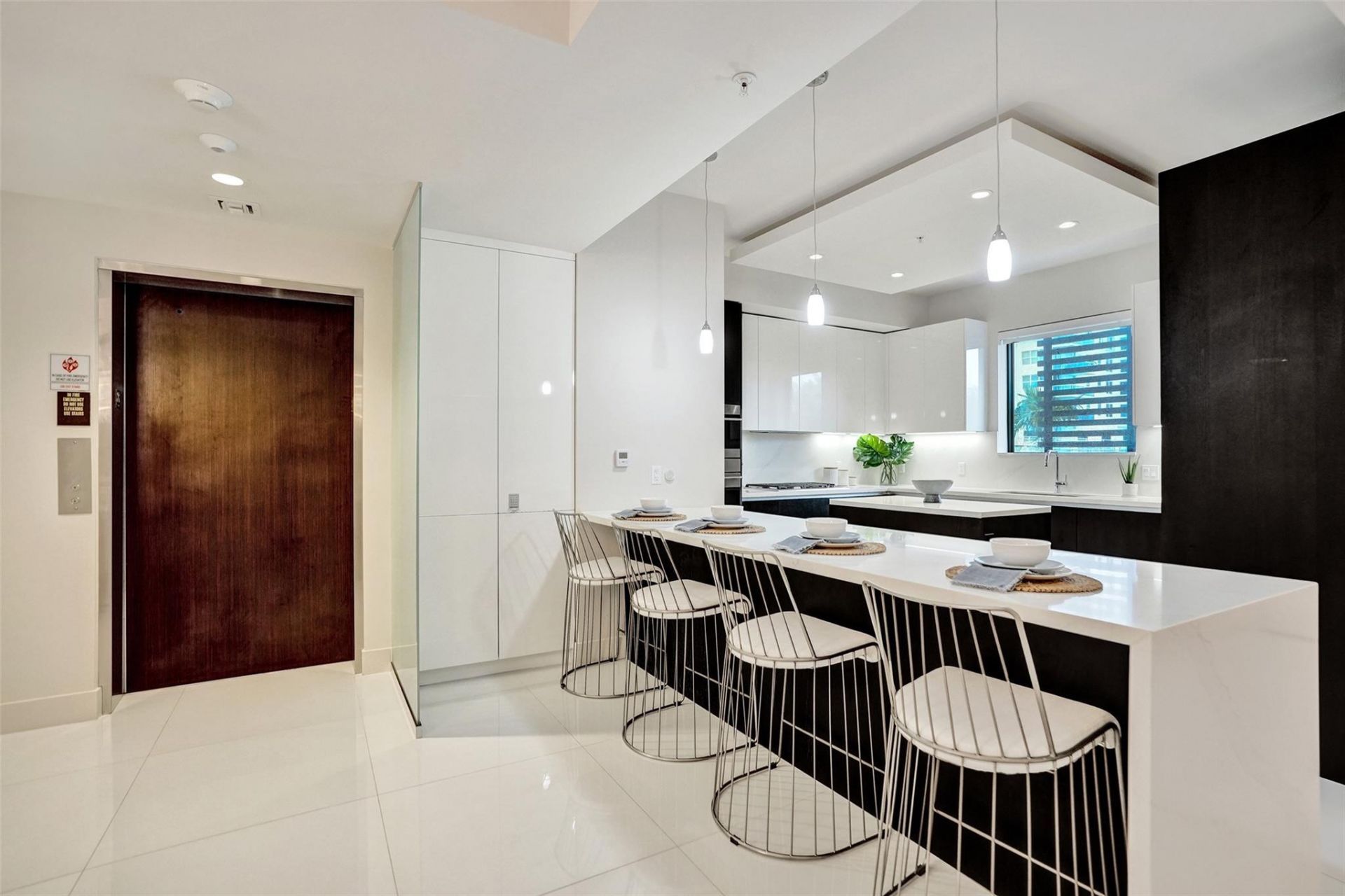 3030 N Ocean Boulevard, Unit S104, Fort Lauderdale, FL 33308 Photo