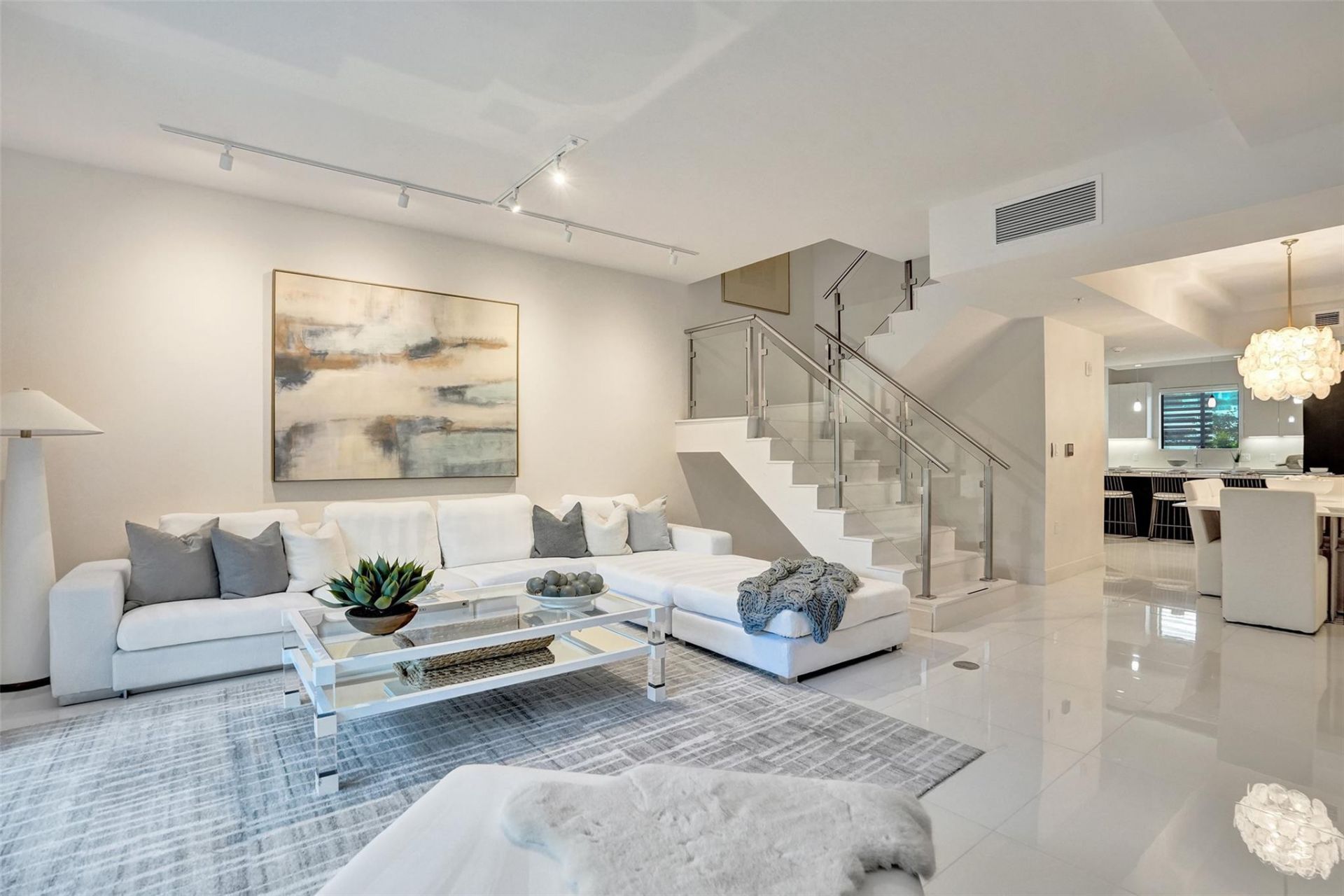 3030 N Ocean Boulevard, Unit S104, Fort Lauderdale, FL 33308 Photo