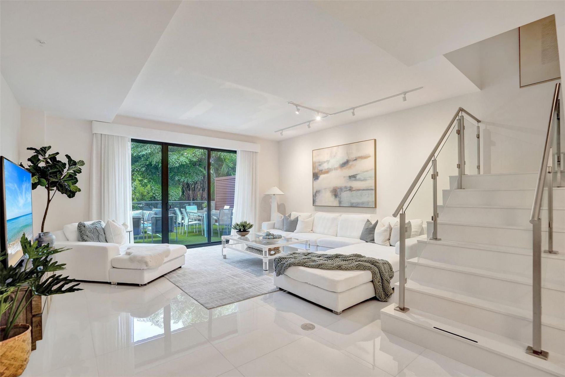 3030 N Ocean Boulevard, Unit S104, Fort Lauderdale, FL 33308 Photo
