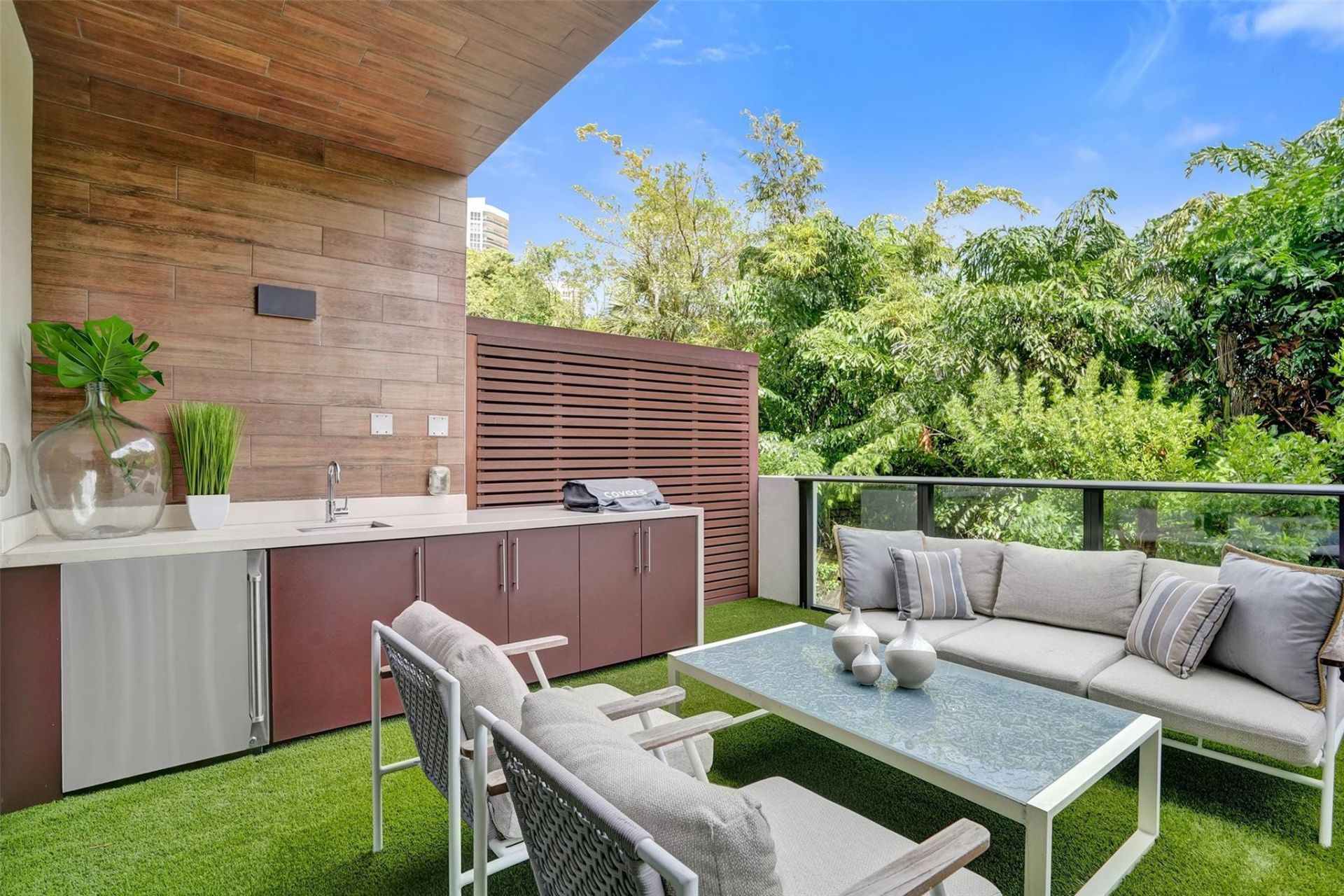 3030 N Ocean Boulevard, Unit S104, Fort Lauderdale, FL 33308 Photo