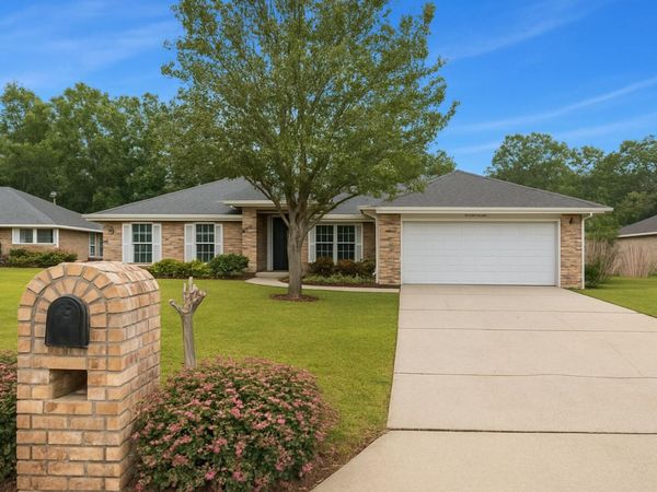 6178 Swainson Street, Milton, FL 32570