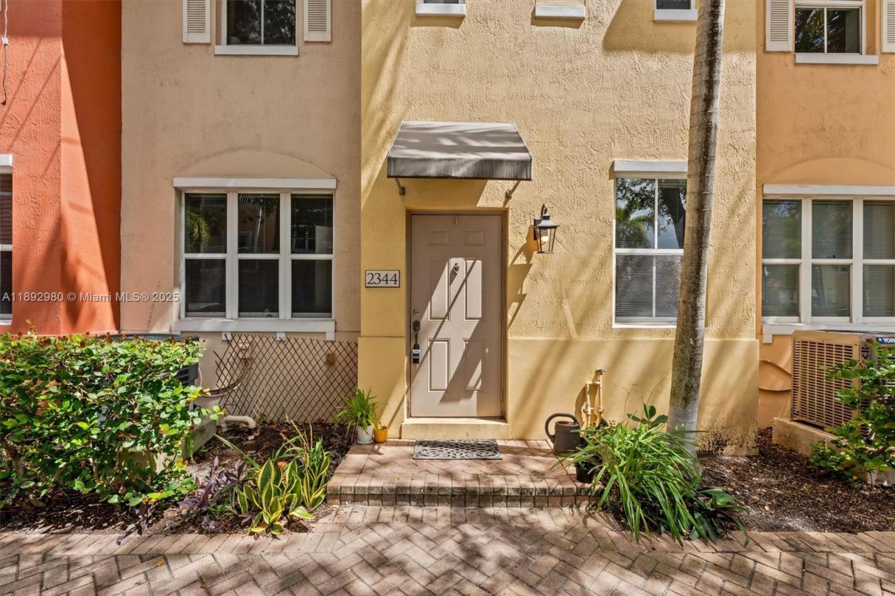 2344 Vintage Dr, Lighthouse Point, FL 33064 Photo