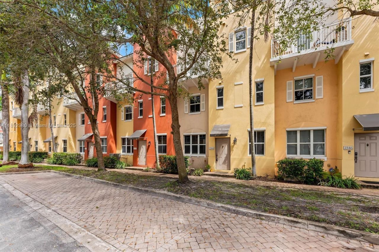 2344 Vintage Dr, Lighthouse Point, FL 33064 Photo