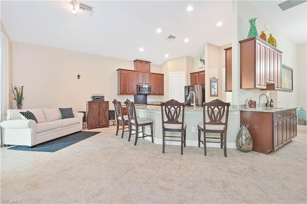 17283 Walnut Run Dr, Alva, FL 33920 Photo