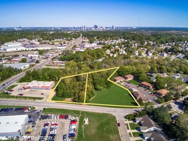 2210 October Ridge Drive, Columbus, OH 43223