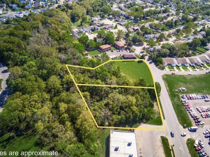 2210 October Ridge Drive, Columbus, OH 43223 Photo 10