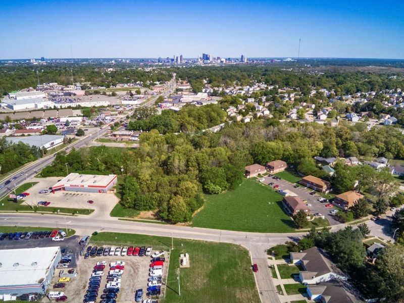 2210 October Ridge Drive, Columbus, OH 43223 Photo 4